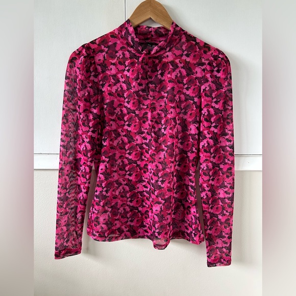 RW&CO. Vibrant Pink and Black Floral Blouse - Picture 1 of 6